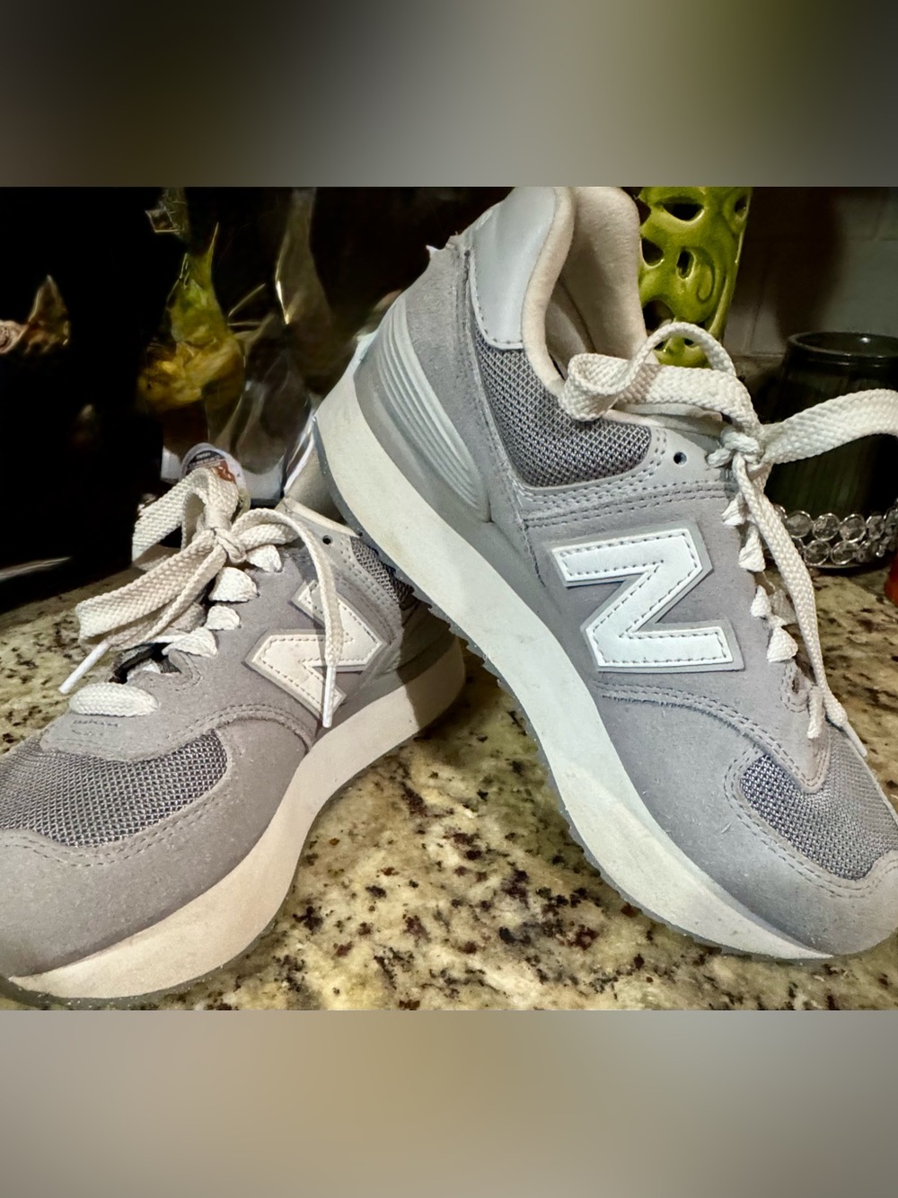 👟New Balance Women's platform Light Gray Suede & Mesh Sneakers